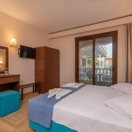 Zante Holidays Aparthotel *